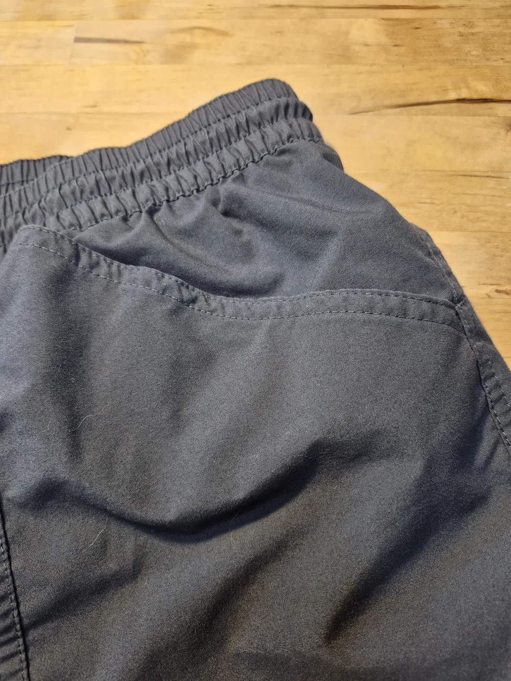 Nike Men's Charcoal Gray Cargo Hybrid Shorts